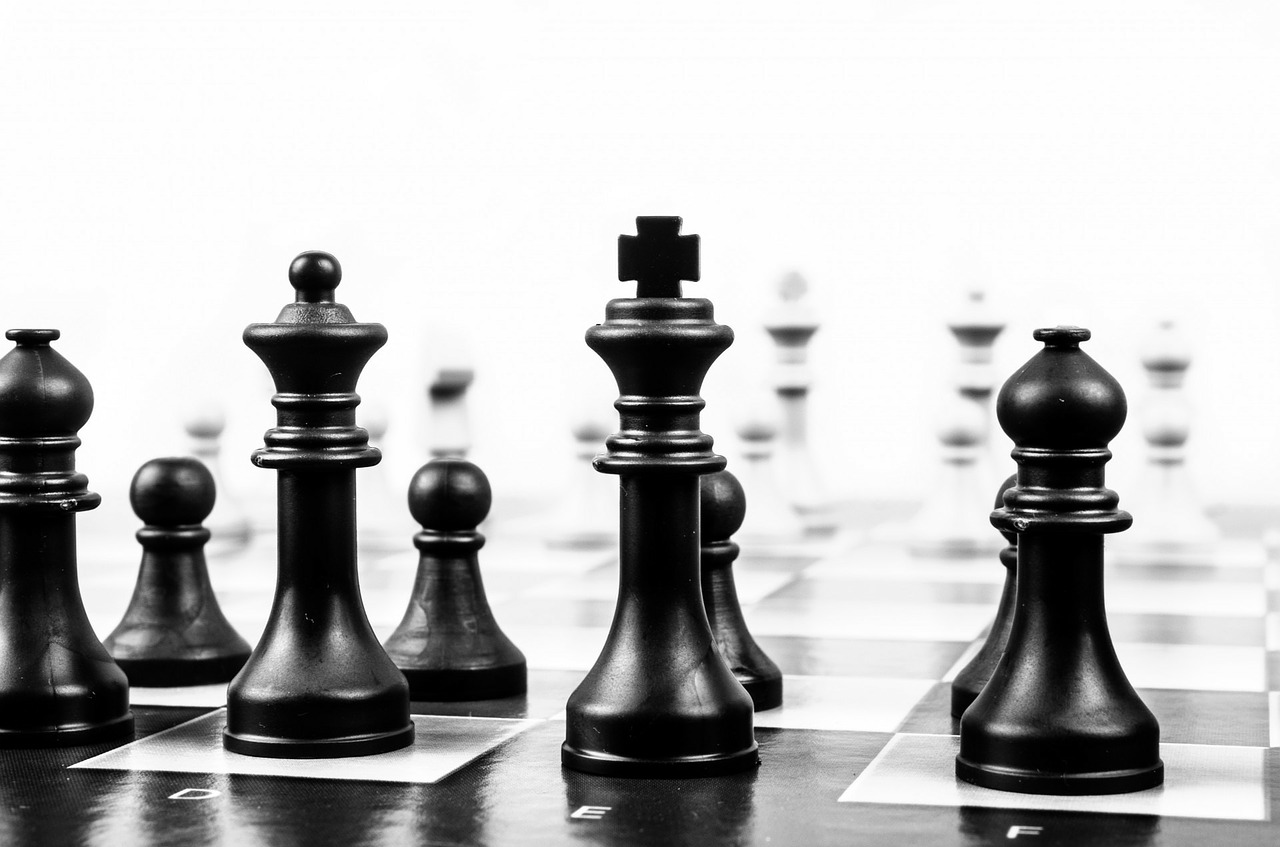 chess-board- hire non exec